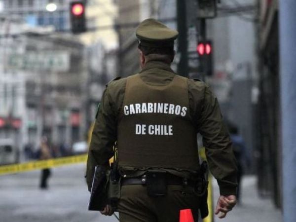 Carabinero de franco disparó a delincuente tras sufrir intento de robo en barrio Meiggs