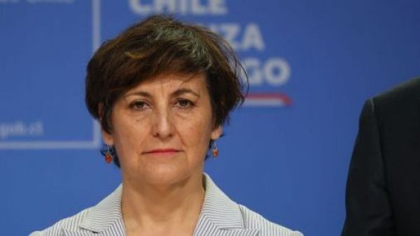 Denuncia contra ministra Aguilera
