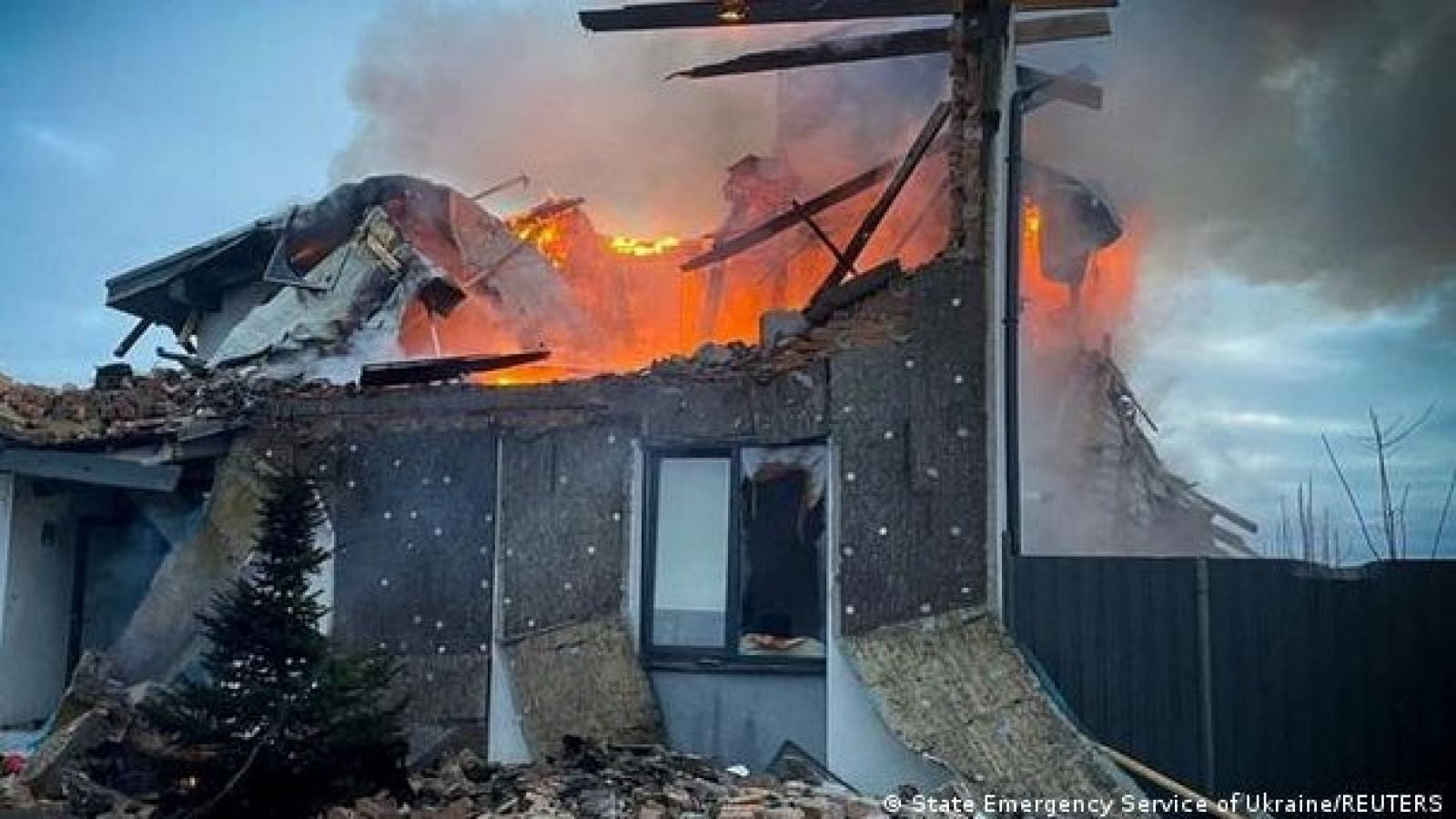 Ucrania bajo ataque masivo de misiles y drones rusos