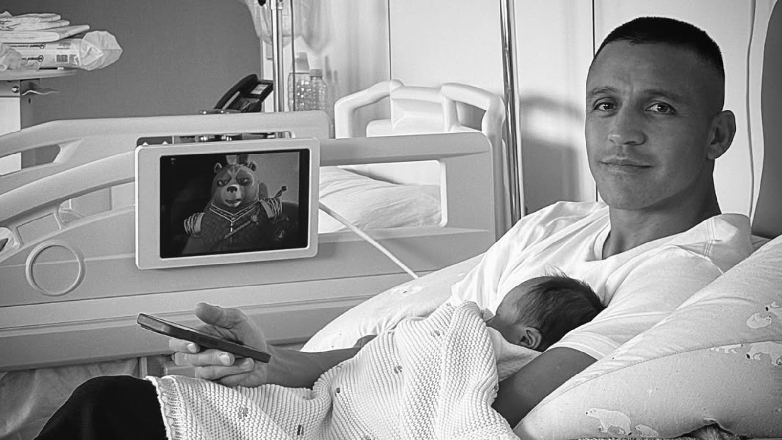 Alexis Sánchez y su hija