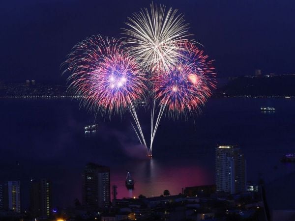 Fuegos Artificiales. Foto referencial.