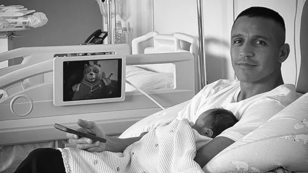 Alexis Sánchez y su hija