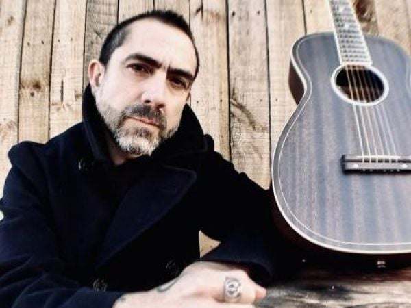 Angelo Pierattini en coma inducido: Artistas envían mensajes de apoyo y familia pide oraciones