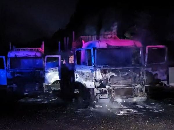 Ataque incendiario deja dos camiones quemados en Collipulli