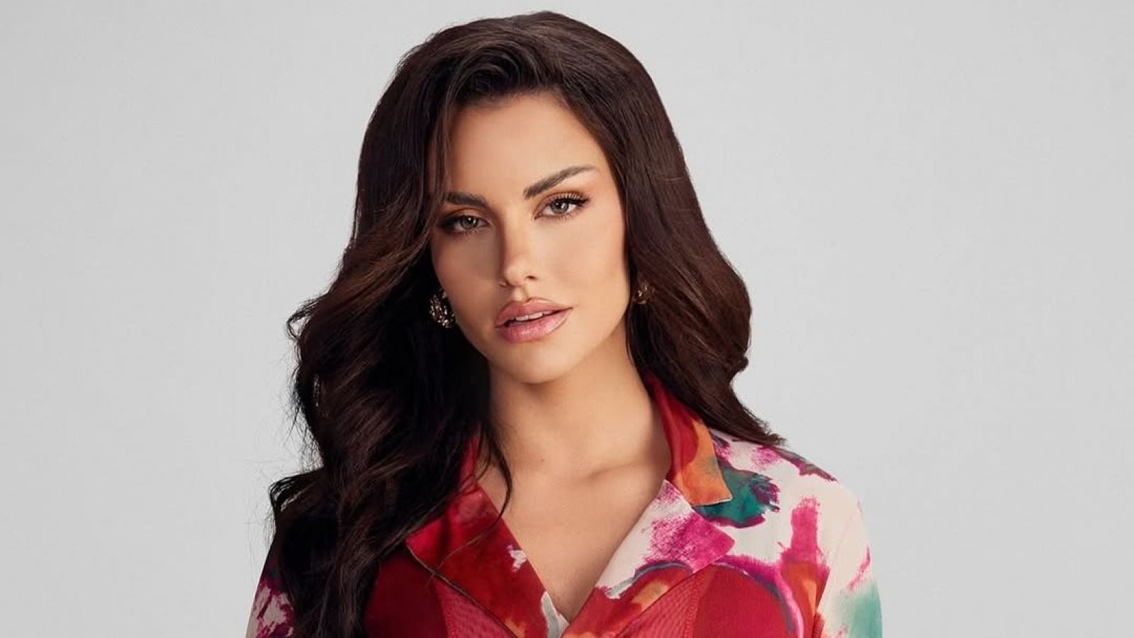 La ex Miss Universo Chile compartió en sus redes sociales una imagen de la recta final de su embarazo.