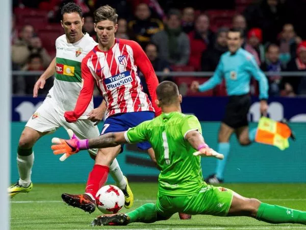 Luciano Vietto jugando por el Atlético de Madrid