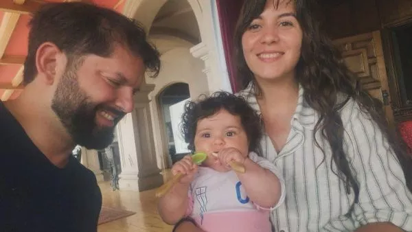 Foto de Presidente Boric y su hija