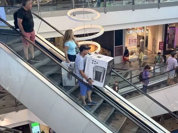 Feriado irrenunciable: qué comercio estará abierto el 1 de enero