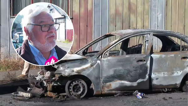 Queman por completo vehículo de adulto mayor en Concepción