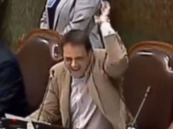 Pelea congreso por diputado Gaspar Rivas