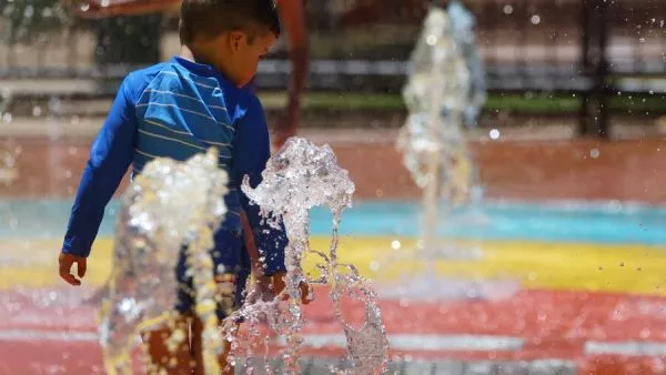 Calor en Santiago. Aviso por altas temperaturas