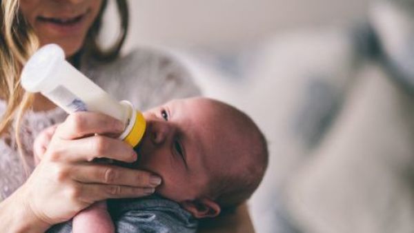 Minsal emite alerta alimentaria por leche infantil debido a alto riesgo de intoxicación