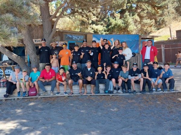 Surf en Puertecillo, región de O'Higgins