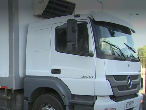 Camión abandonado en Maipú