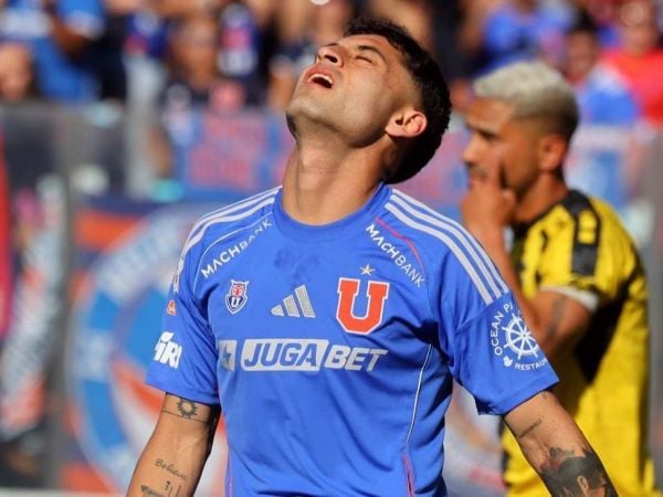 Javier Altamirano lamentándose en un partido ante Coquimbo Unido