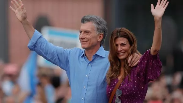 Presidente Mauricio Macri junto a su esposa Juliana Awada