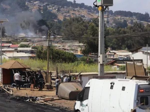 Incidentes en desalojo de megatoma de San Antonio
