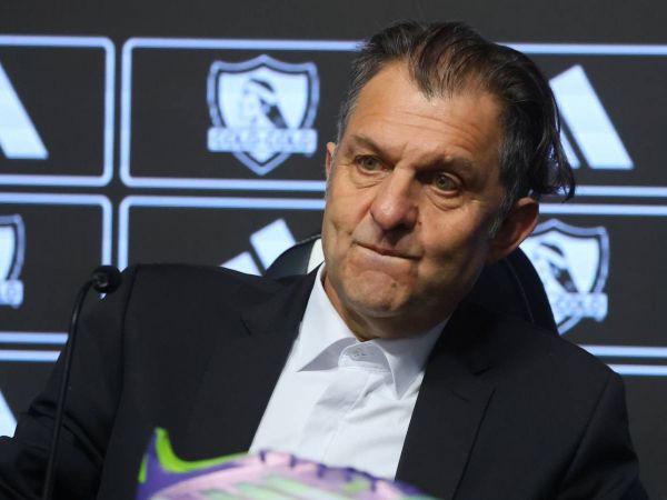 Aníbal Mosa en conferencia de prensa