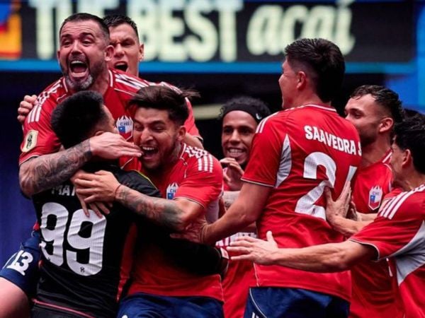 Plantel chileno en la Kings League