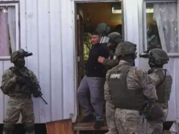 Así fue la detención de uno de los sospechosos por el homicidio de Julia Chuñil