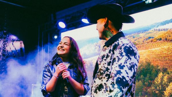 Show de Alanys Lagos y Toly Fu