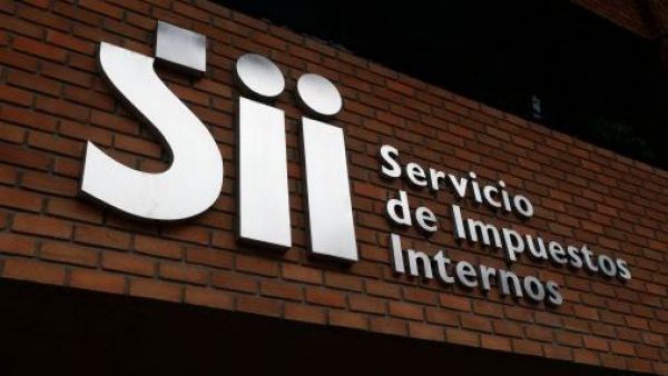 Perjuicio fiscal alcanza los $4.700 millones: SII se querella contra clan familiar por delitos tributarios