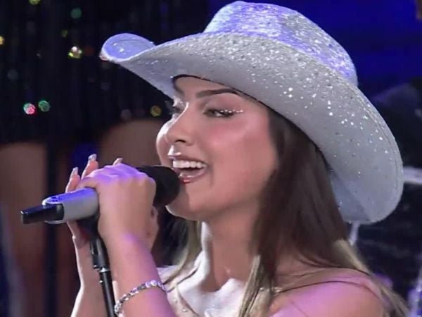 Redes SE RINDEN ante el talento de Alanys Lagos