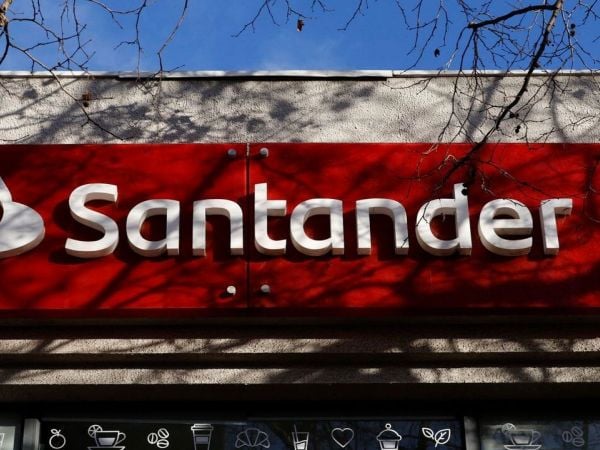Sernac oficia a banco Santander