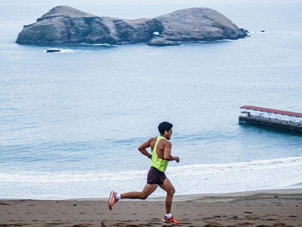 Persona haciendo deporte.