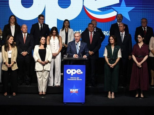 Las series, libros y películas favortitas del Gabinete de Kast