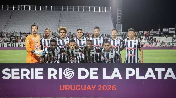 Plantel de Alianza Lima en la Serie Río de La Plata de Uruguay