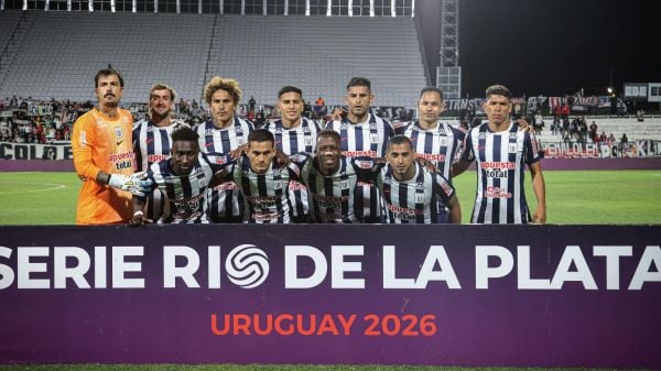 Plantel de Alianza Lima en la Serie Río de La Plata de Uruguay