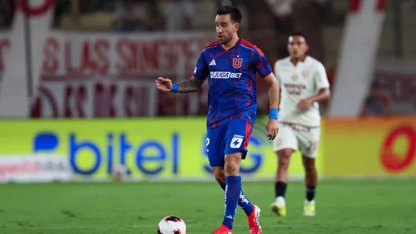 Matías Zaldivia jugando ante Universitario