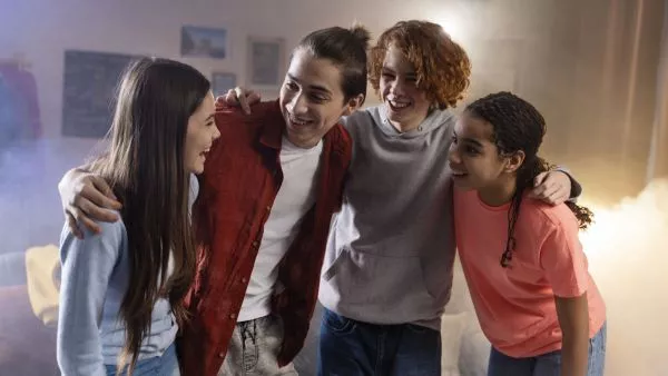 Estudio confirma que la adolescencia se extiende hasta los 30 años