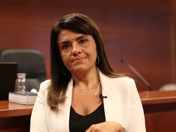 Corte acogió querella de capítulos contra exministra Verónica Sabaj