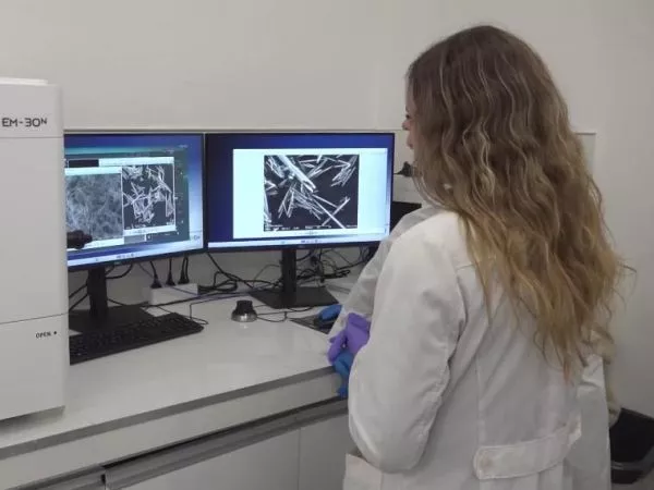 Biopelícula de piel de pez amazónico surge en Brasil como opción sostenible a envases derivados del petróleo