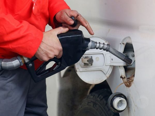 ¿Suben o bajan los combustibles? PRECIO DE LA BENCINA