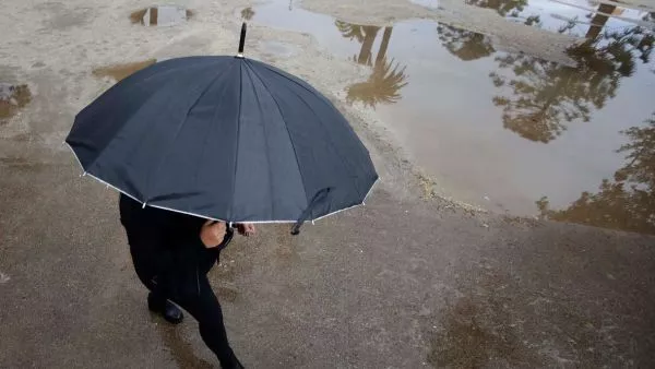 Reportan miles de clientes sin luz en la zona sur del país