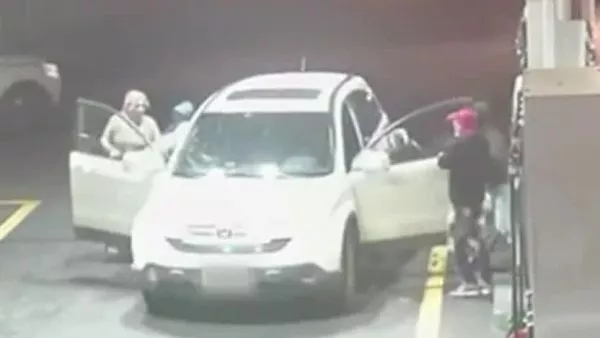 El VIDEO de actor sufriendo violenta encerrona tras premios Caleuche