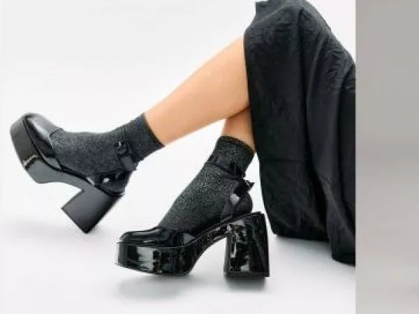 A solo $10 mil: Tienda de zapatos realizará REMATE por cierre