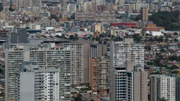 ¿Cuánto cuesta y cuánto hay que ganar para comprar un departamento de dos dormitorios en la RM?