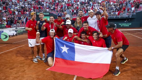 Chile derrotó a Serbia en Copa Davis