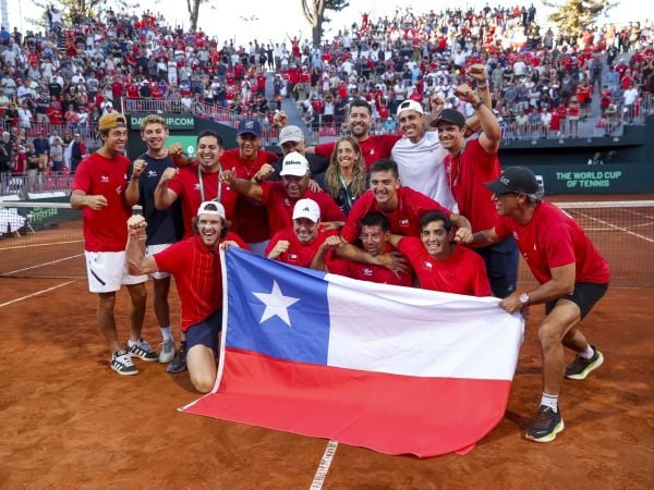 Chile derrotó a Serbia en Copa Davis
