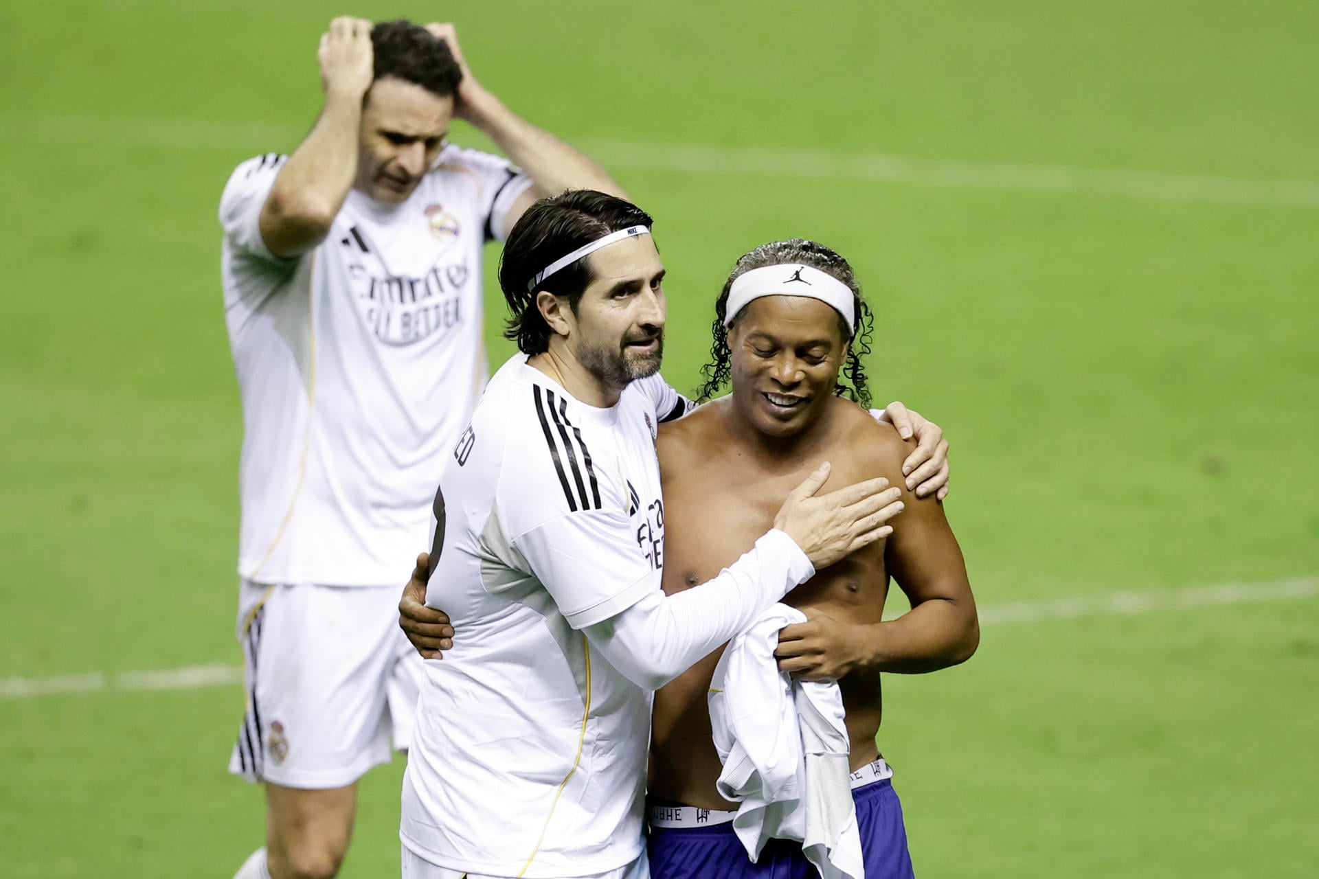 Ronaldinho al final del partido