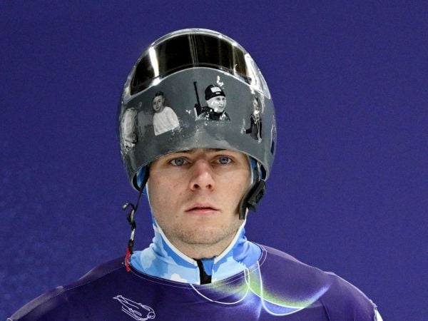 COI prohíbe a Vladyslav Heraskevych usar casco homenaje a víctimas de la guerra