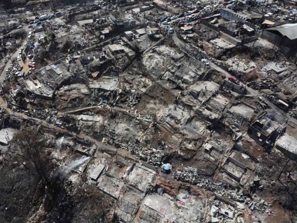 Contraloría detecta mal uso de recursos públicos durante megaincendio en Valparaíso