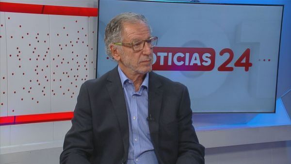 Biministro Álvaro García