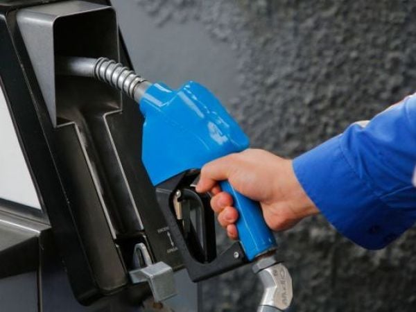 Bencina gratis una hora