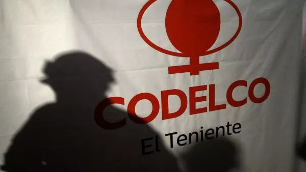 Fatal derrumbe: Codelco remueve a línea ejecutiva de El Teniente