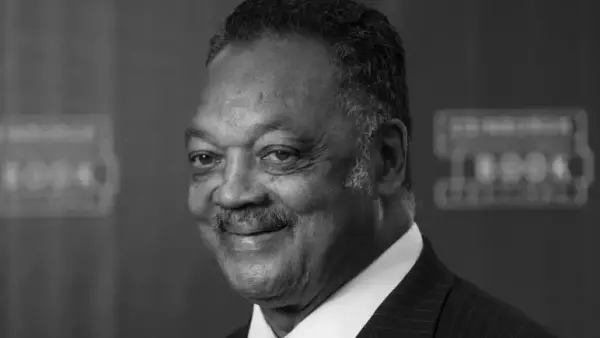 Fallece Jesse Jackson, defensor de derechos civiles en EEUU
